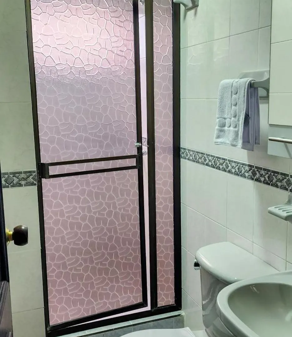 Acogedor Apto Al Lado Del Parque Del Ingenio Cali Colombia