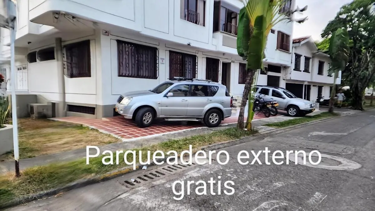 Acogedor Apto Al Lado Del Parque Del Ingenio Cali